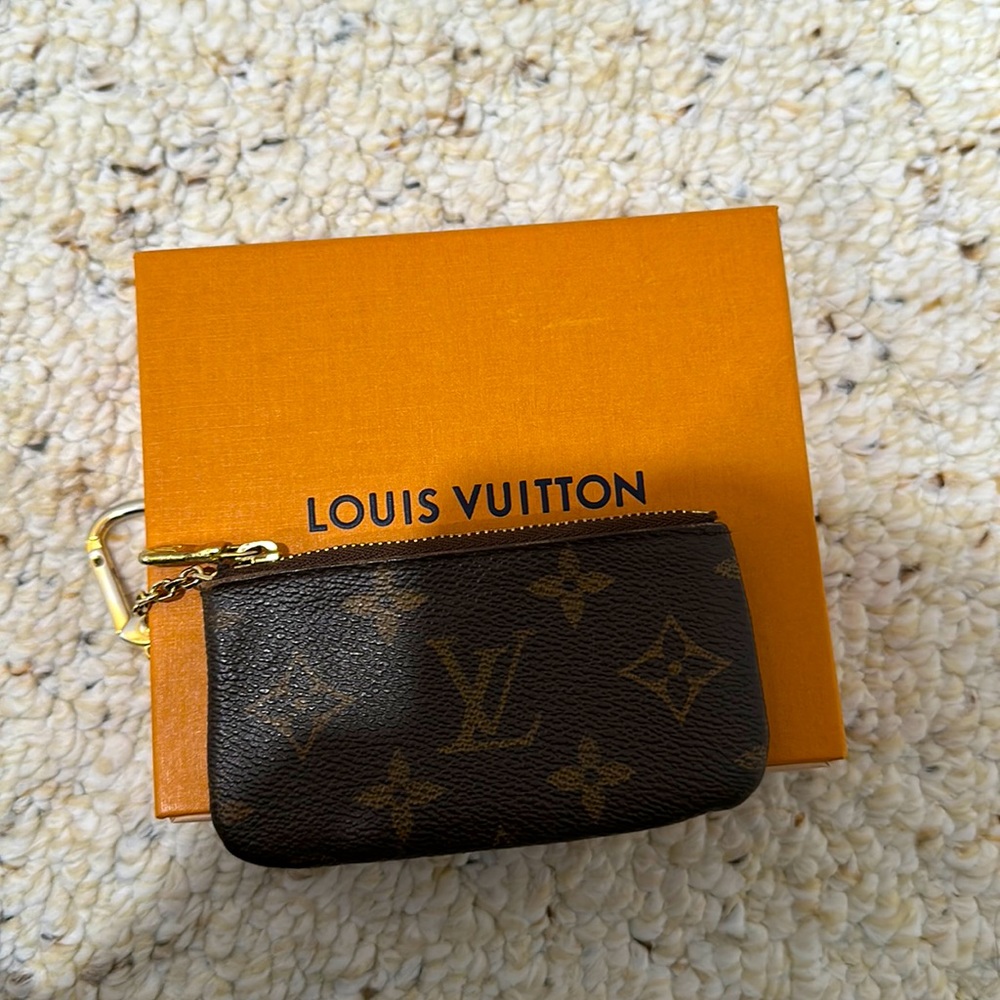 Louis Vuitton Keychain Wallet